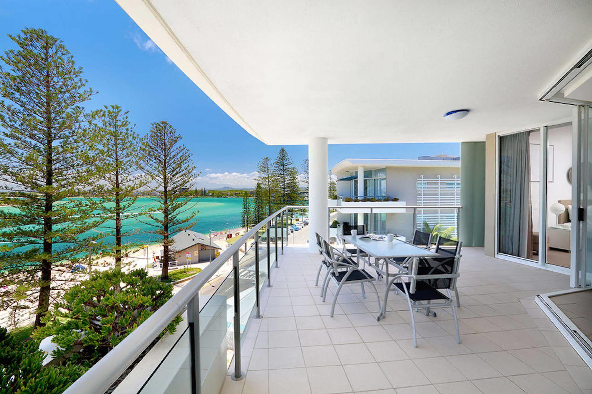 Rumba Beach Resort Caloundra Esterno foto