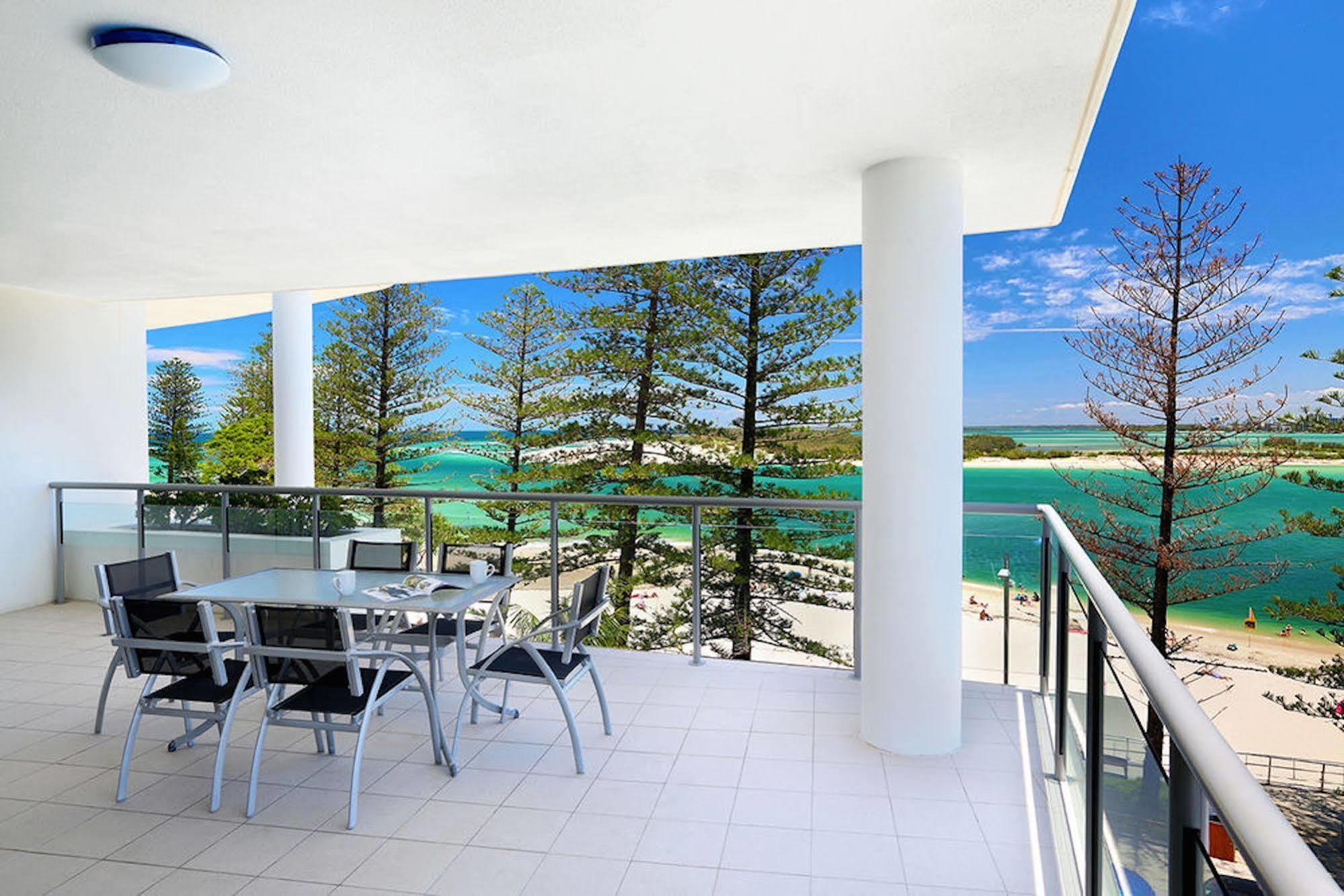 Rumba Beach Resort Caloundra Esterno foto